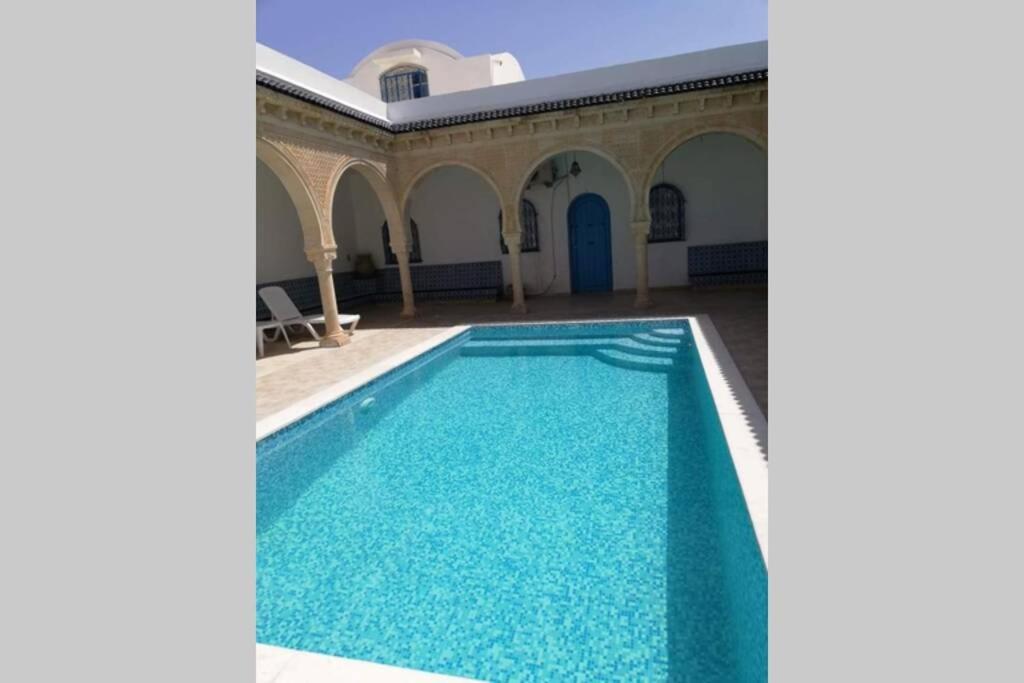 Maison Typiques Houmt Souk  Exteriör bild