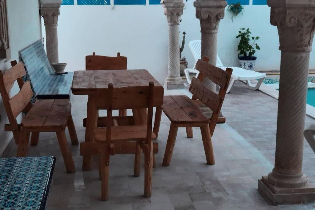 Maison Typiques Houmt Souk  Exteriör bild